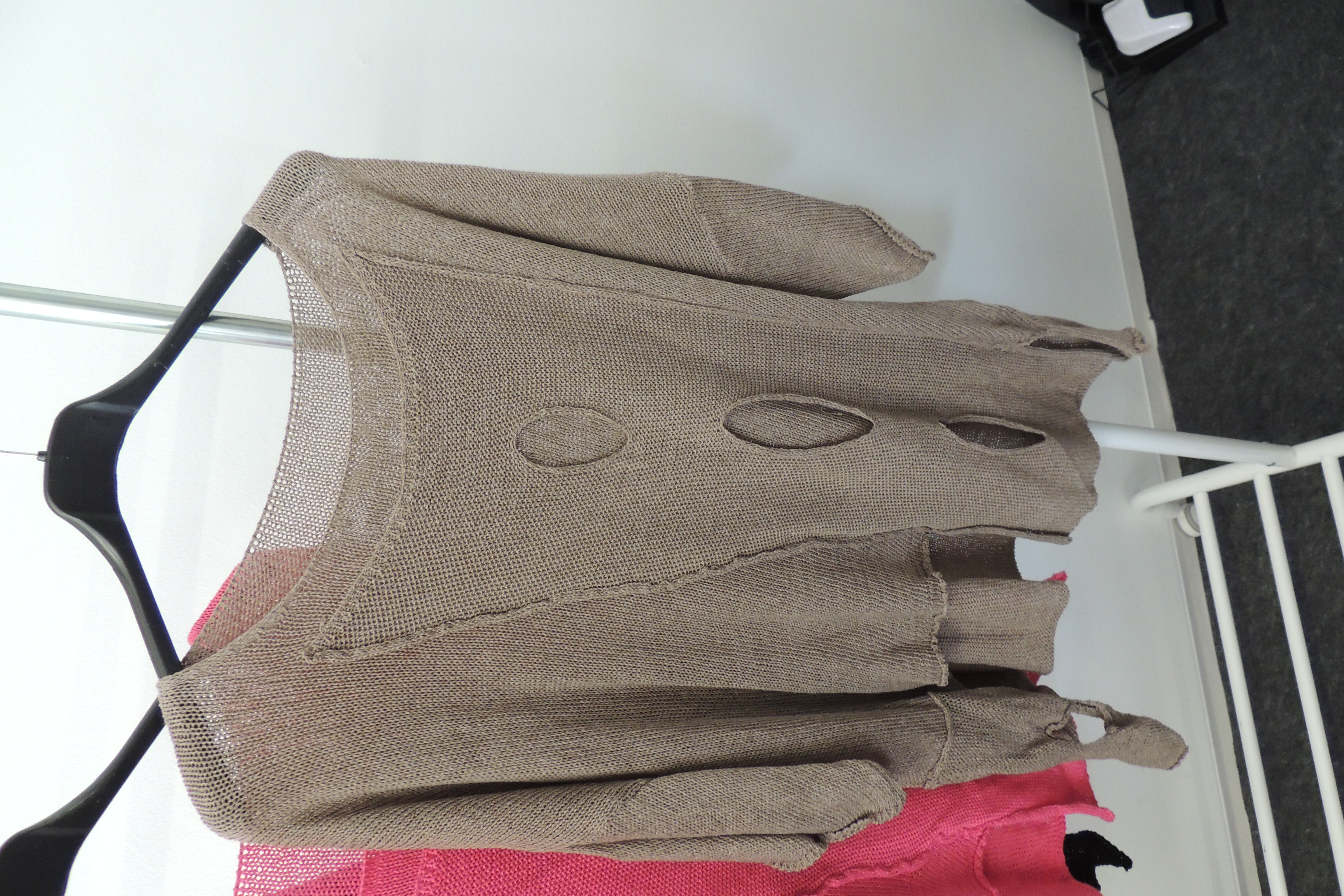 Pullover Hängerchen Überwurf Strick Häkel Lochi cut out Made in Italy 44,46,48