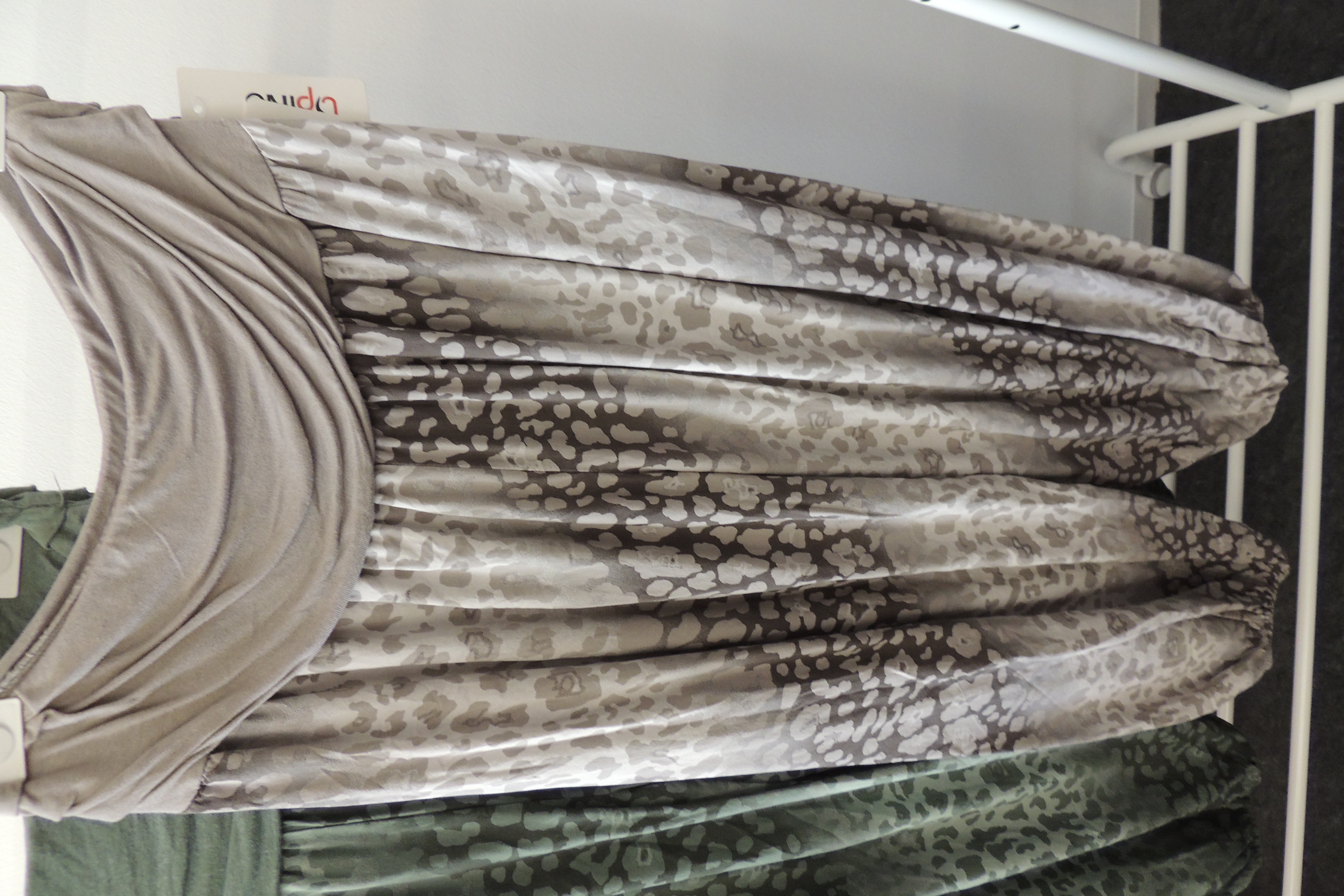 Hose Jogpant Haremshose Pumphose Tuchstoff Leo Sommer Made Italy 42,44,46