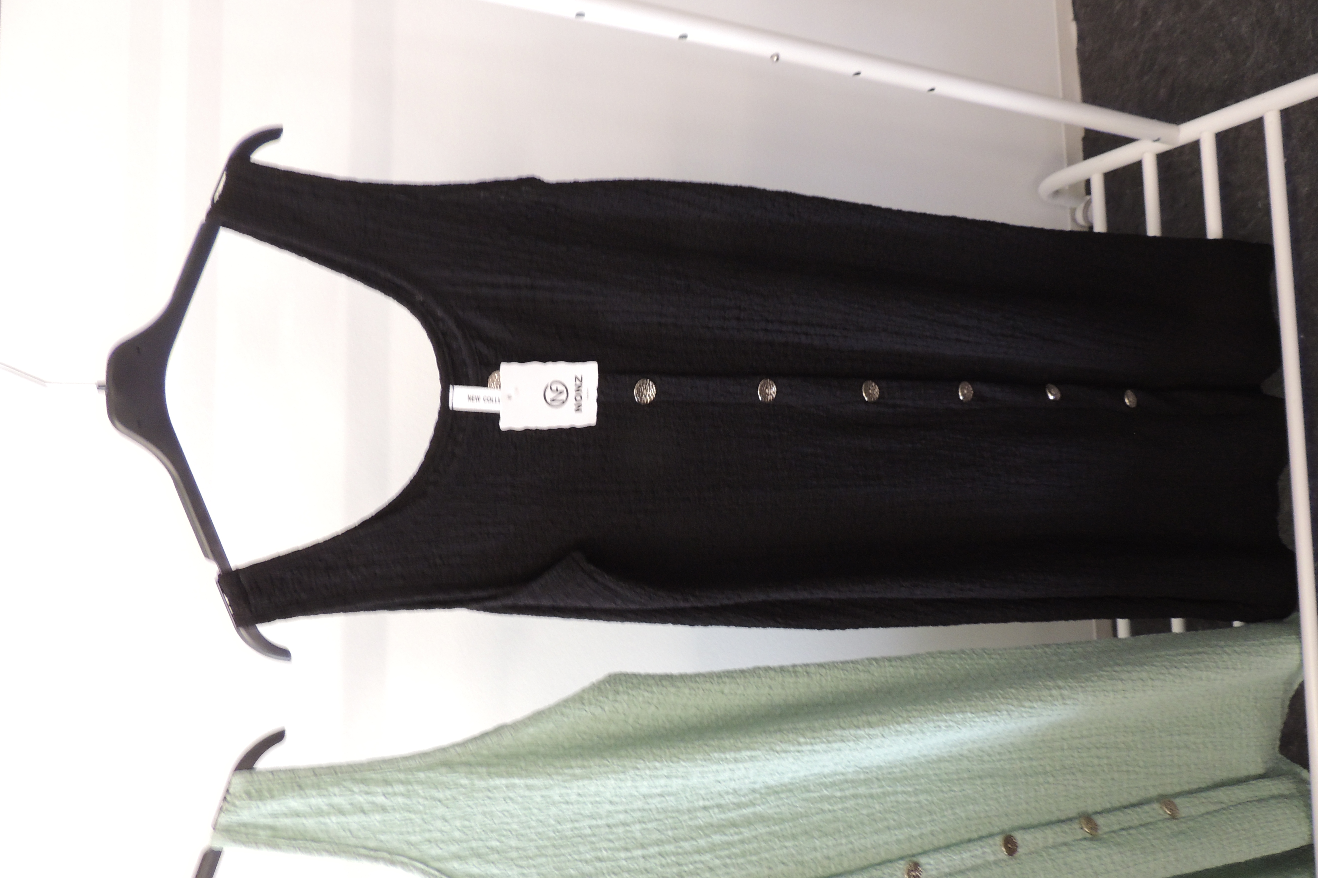 Kleid Sommerkleid Hängerchen Shirt Waffeloptik Knopfleiste Made in Italy 42,44,46