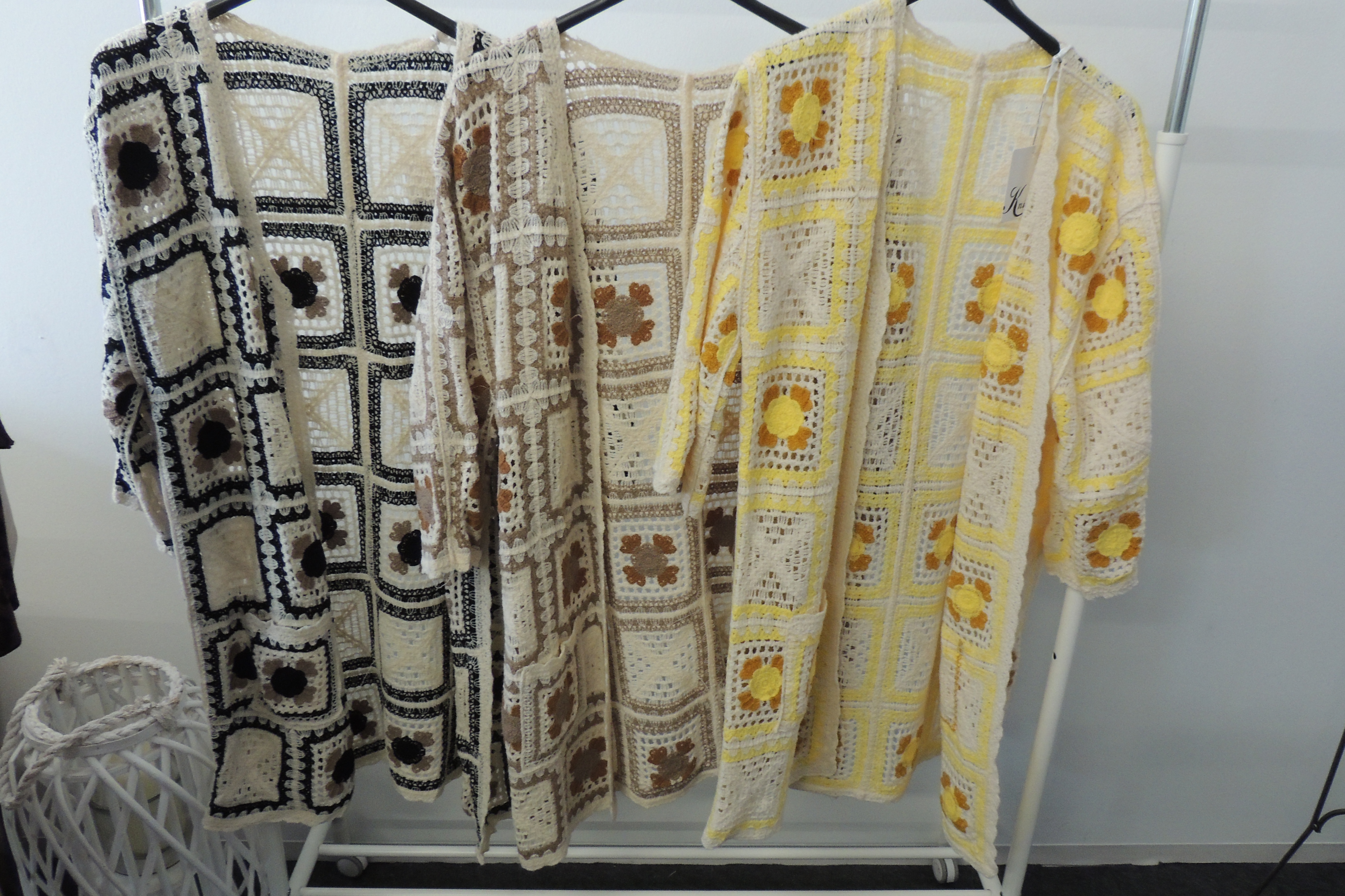 Jacke Shirt Hängerchen Tunika Strick Häkel Boho Made in Italy Gr 40,42,44