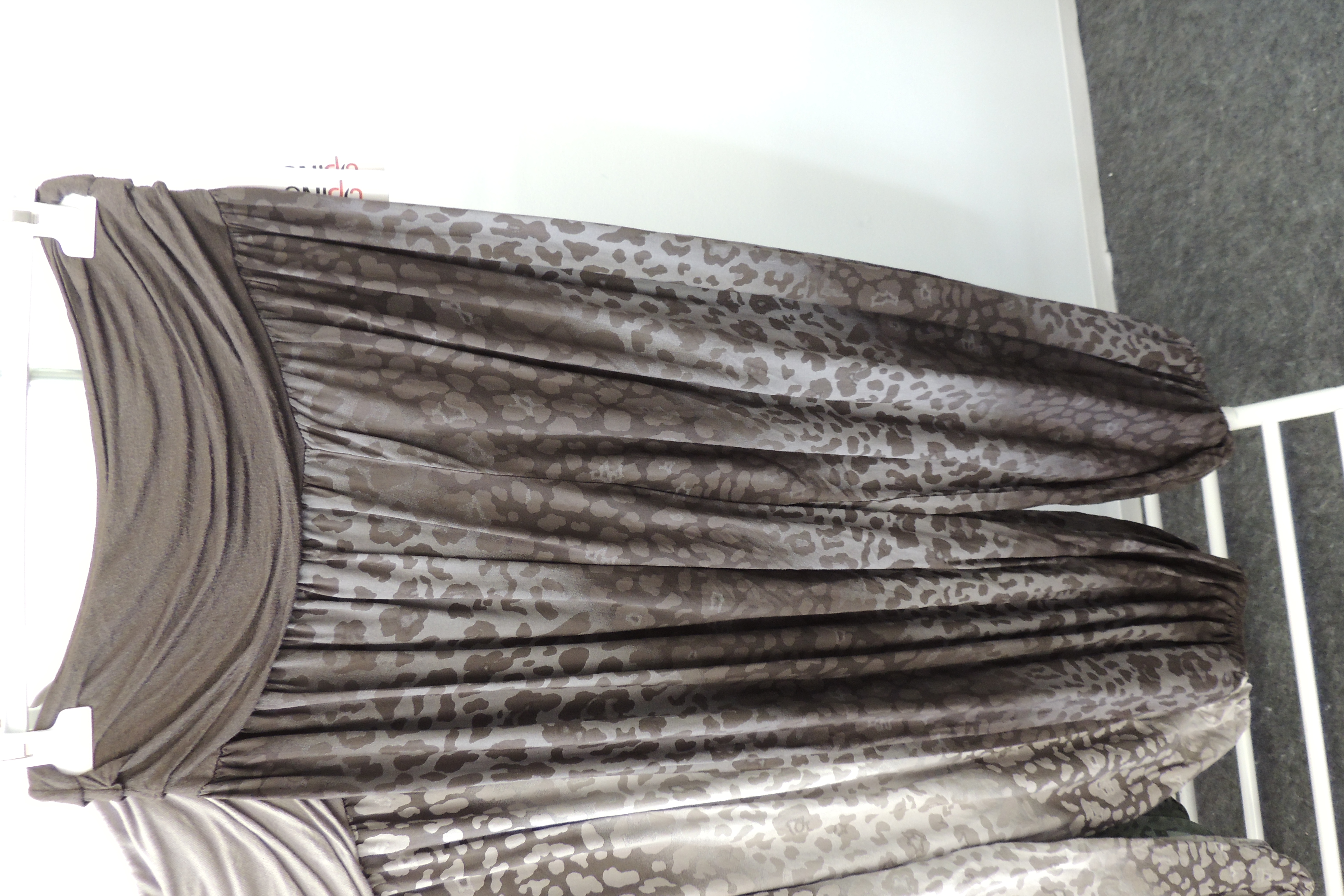 Hose Jogpant Haremshose Pumphose Tuchstoff Leo Sommer Made Italy 42,44,46