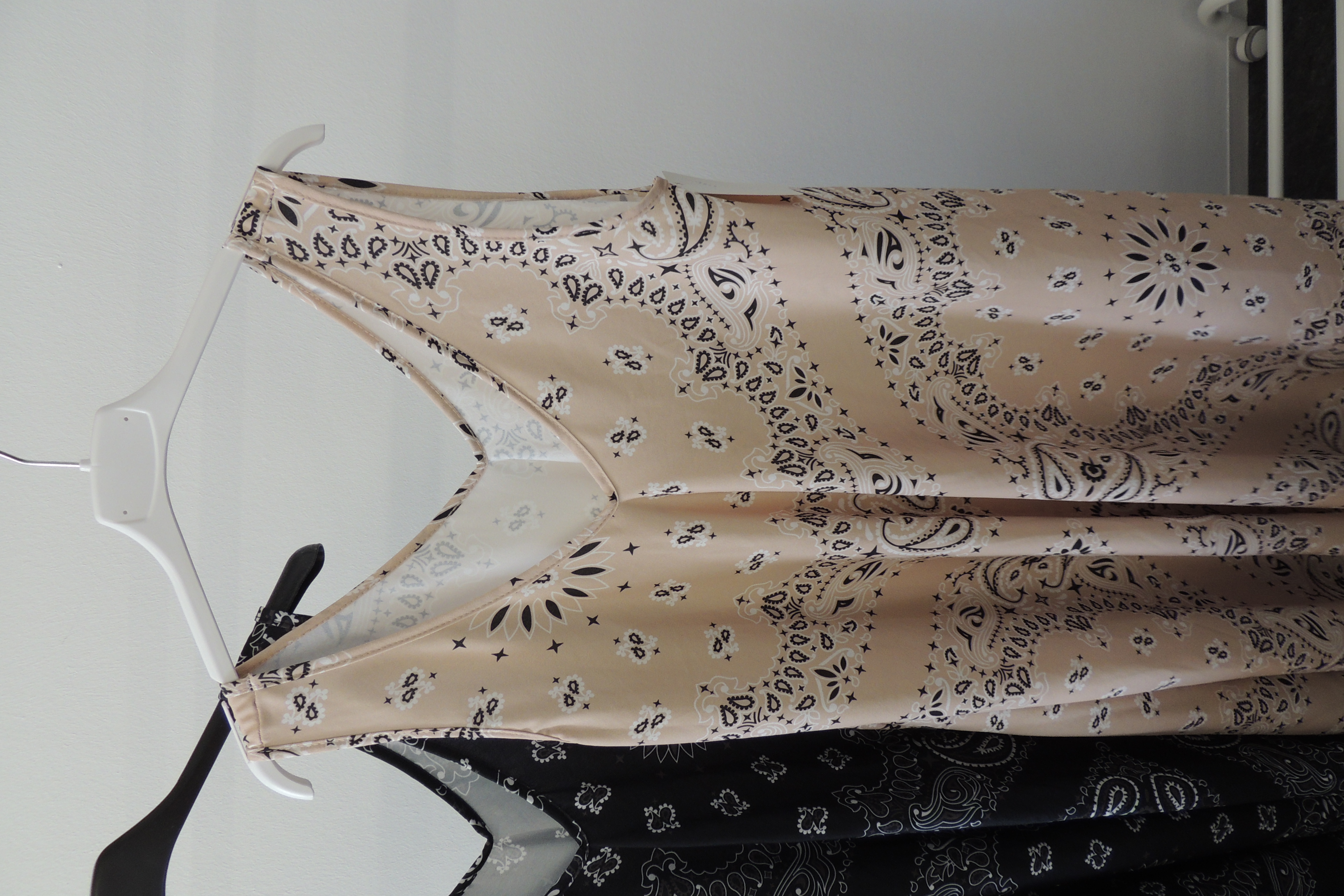 Kleid Sommerkleid Hängerchen Shirt Tunika Bandana Made in Italy 44,46,48