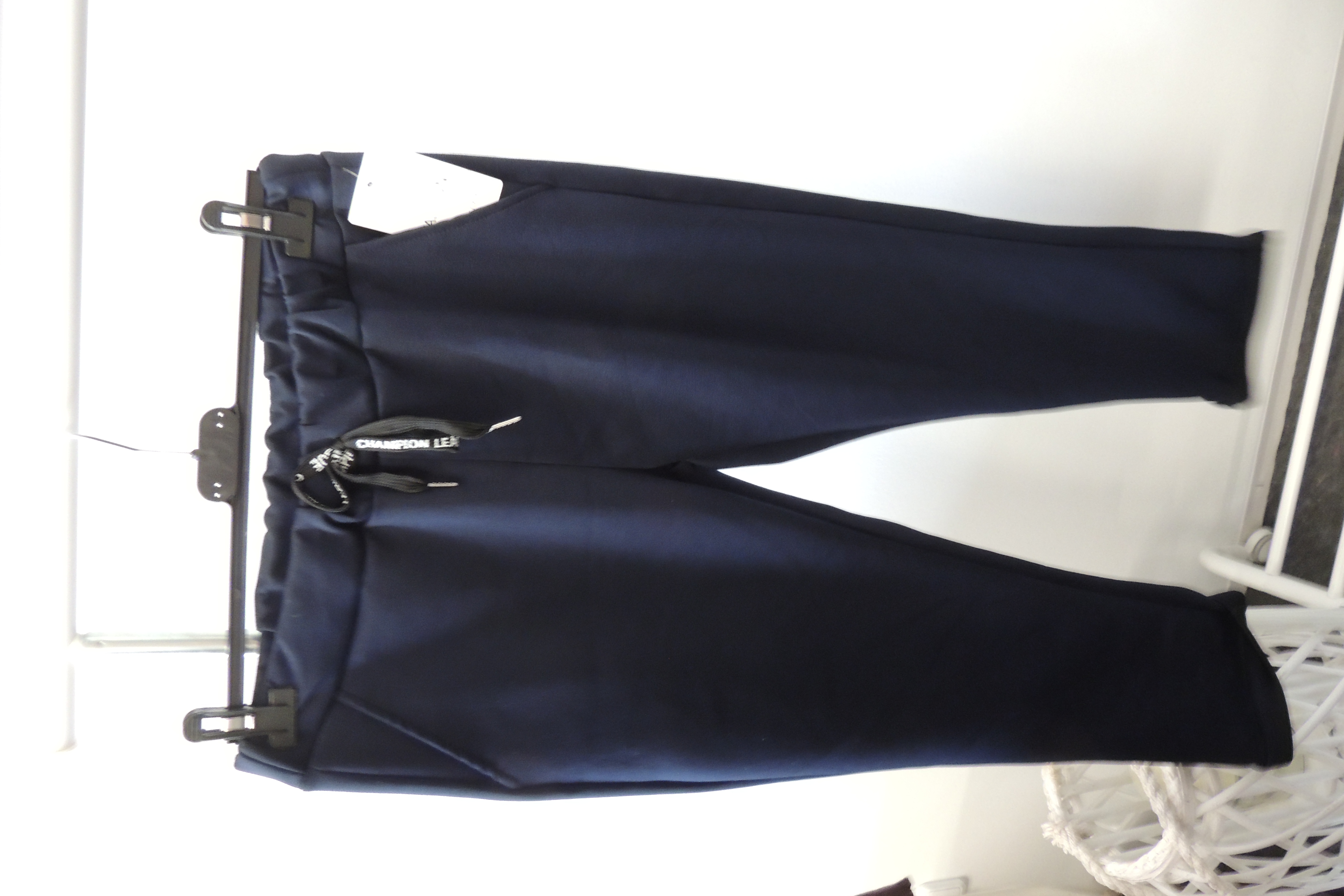 Hose Jogpant Butterstoff Softtouch super weich Made Italy Gr. 36,38,40