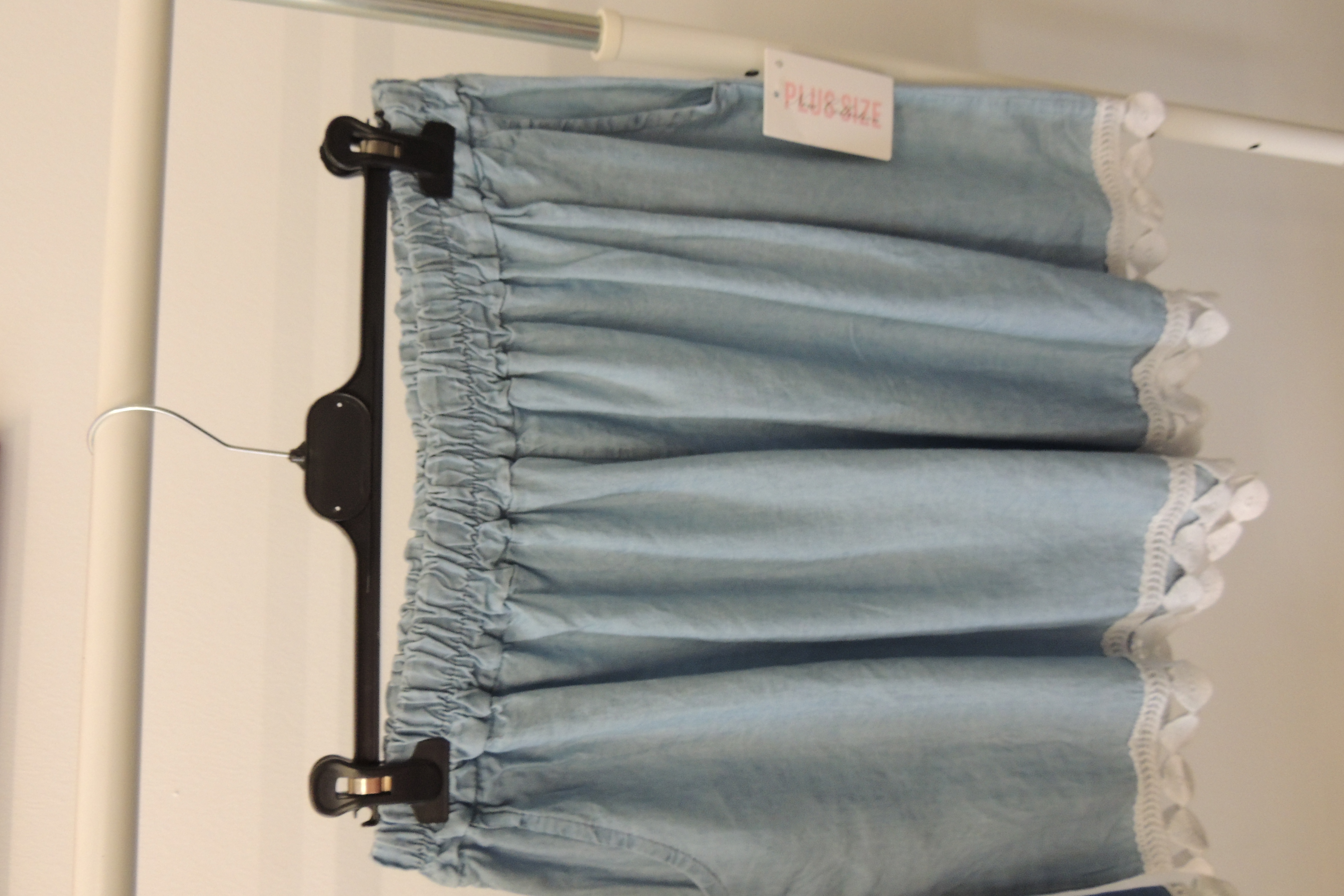 Hose Jogpant kurz Shorts Uni Jeansoptik Bordüre Made in Italy Gr. 44,46,48