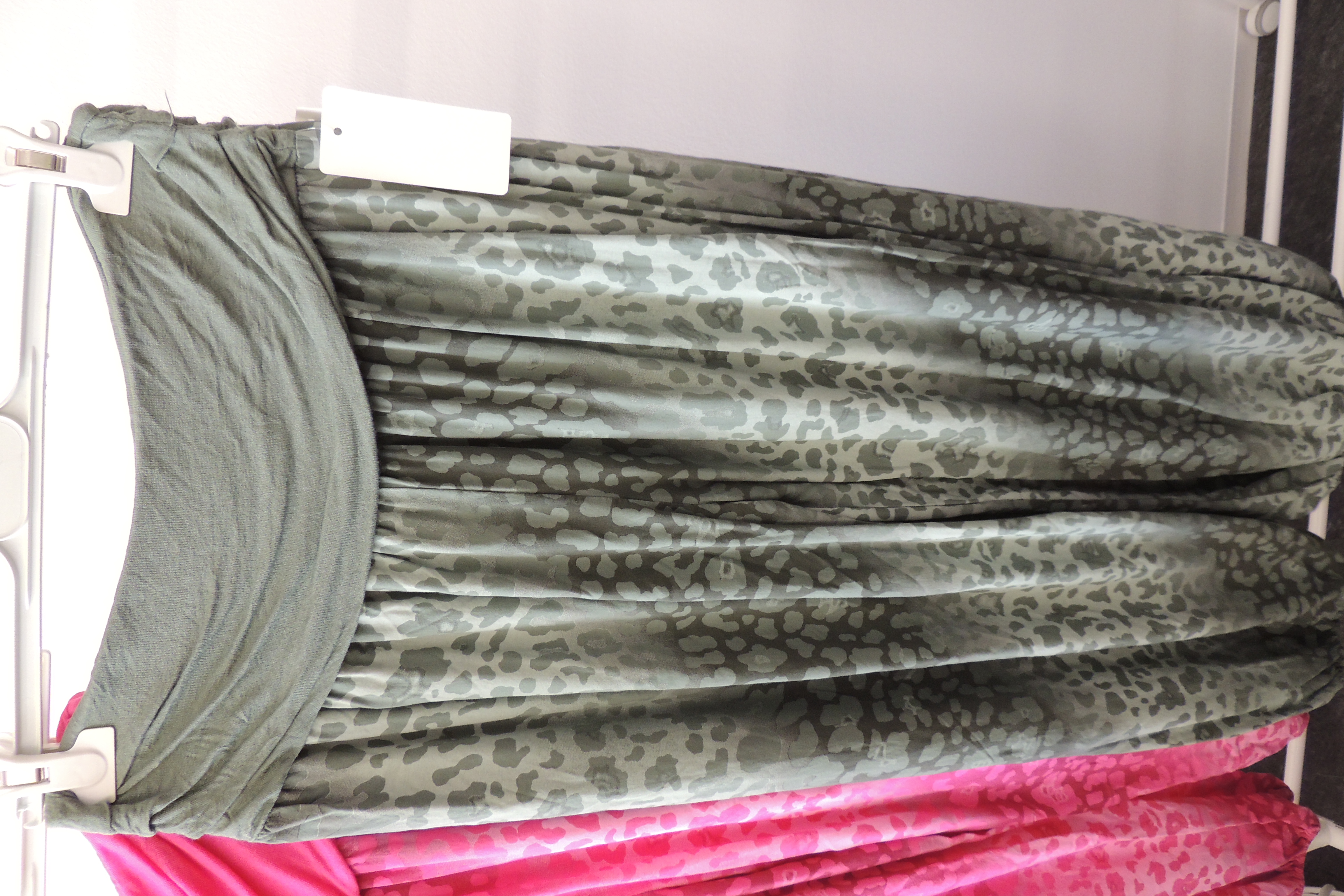 Hose Jogpant Haremshose Pumphose Tuchstoff Leo Sommer Made Italy 42,44,46