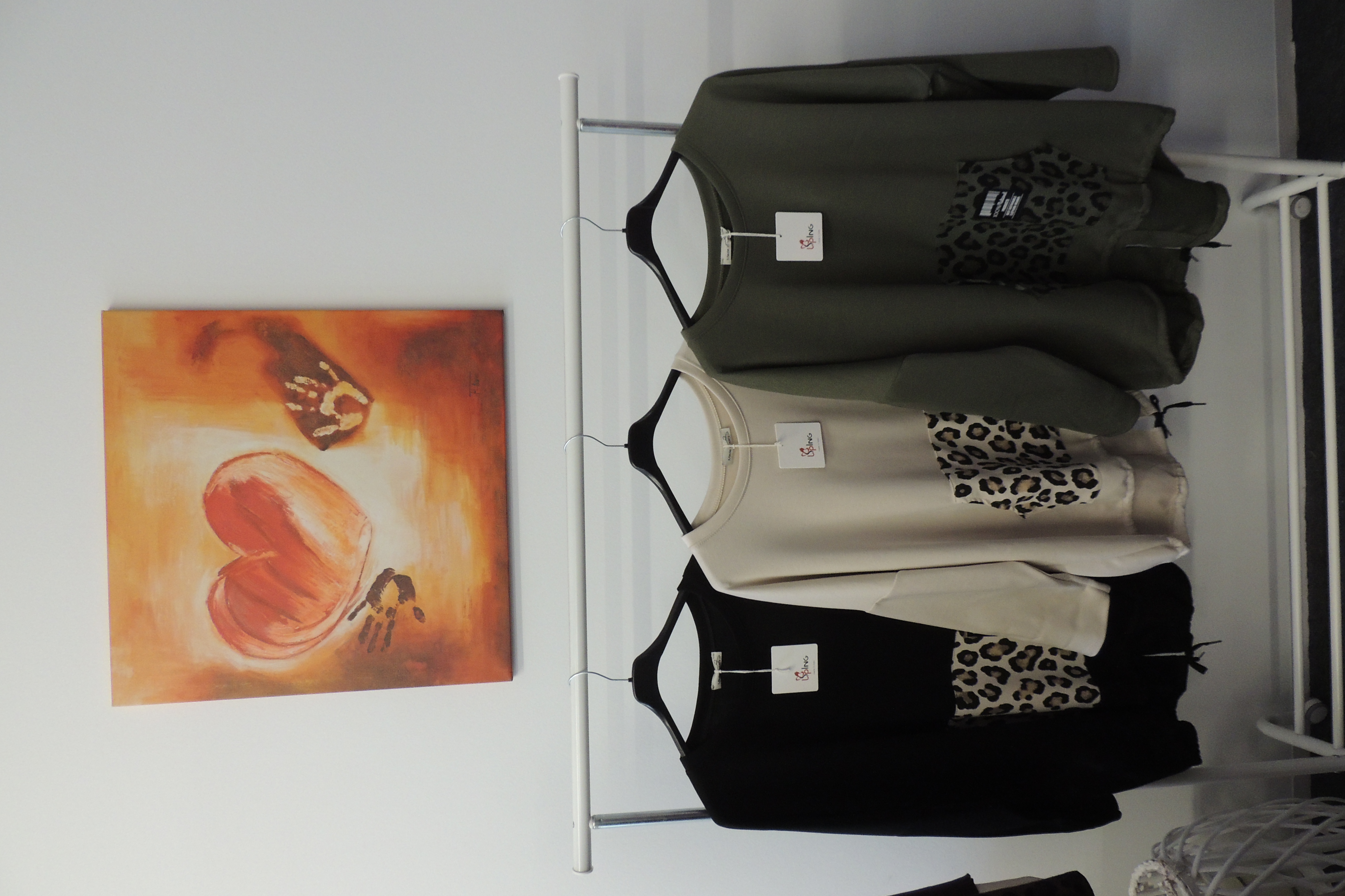 Hoodie Shirt Tunika Hängerchen Tasche Leo Made in Italy 44,46,48